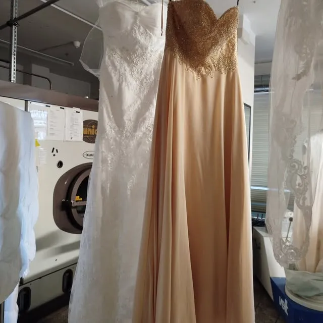 Brudklänning och festklänning hos La Bella kemtvätt